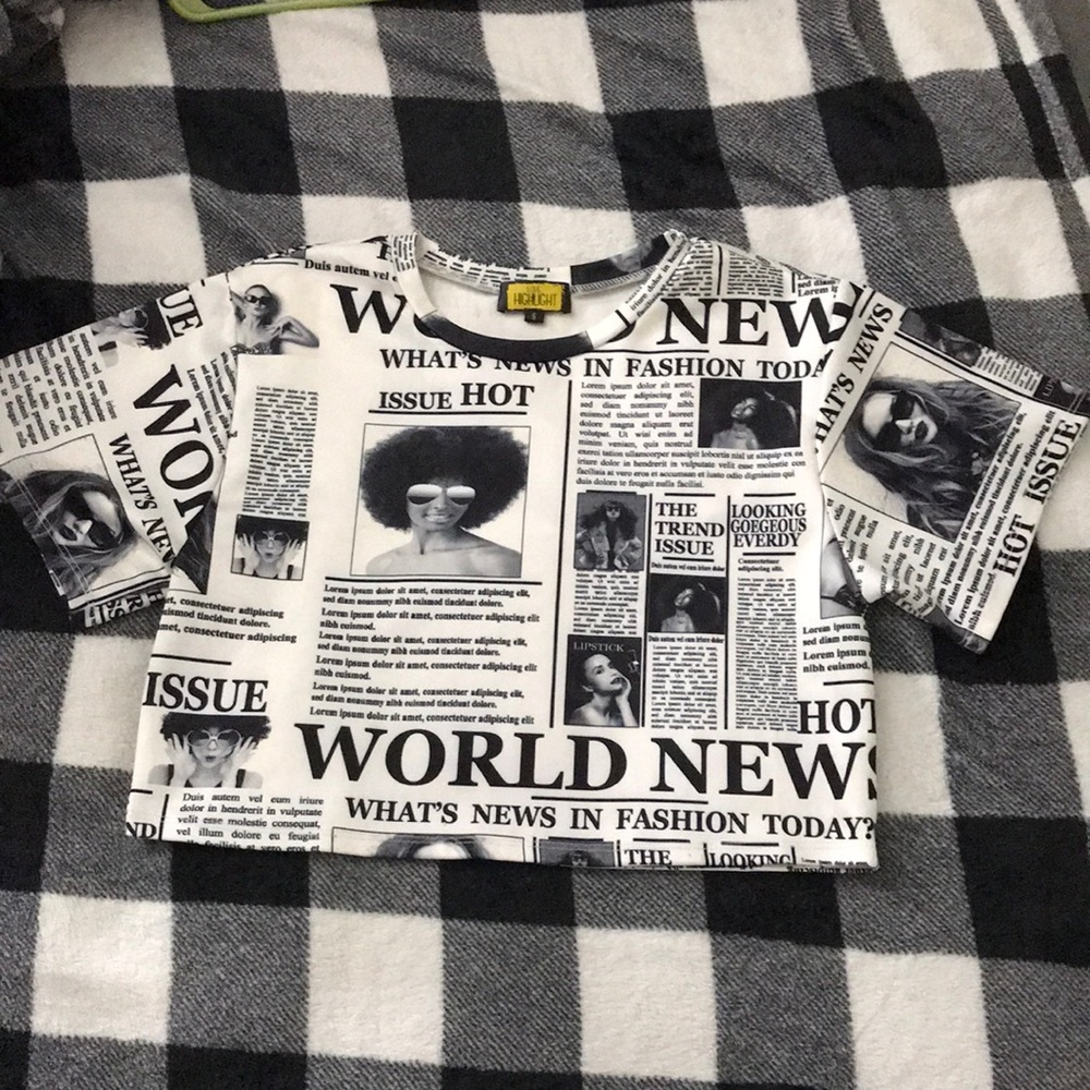 Never worn , didn’t suit my body , cute shirt